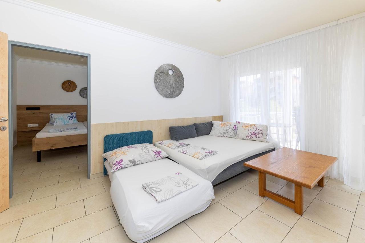 Apartmani Dea Crikvenica Exterior photo